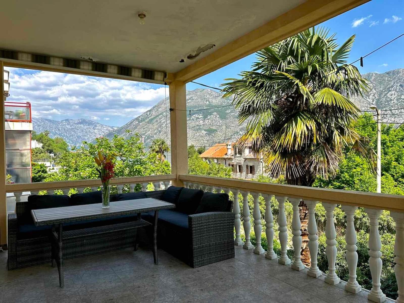 Asya Apartment *