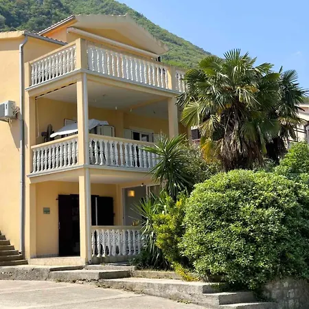 Apartments Asya Котор Экстерьер фото